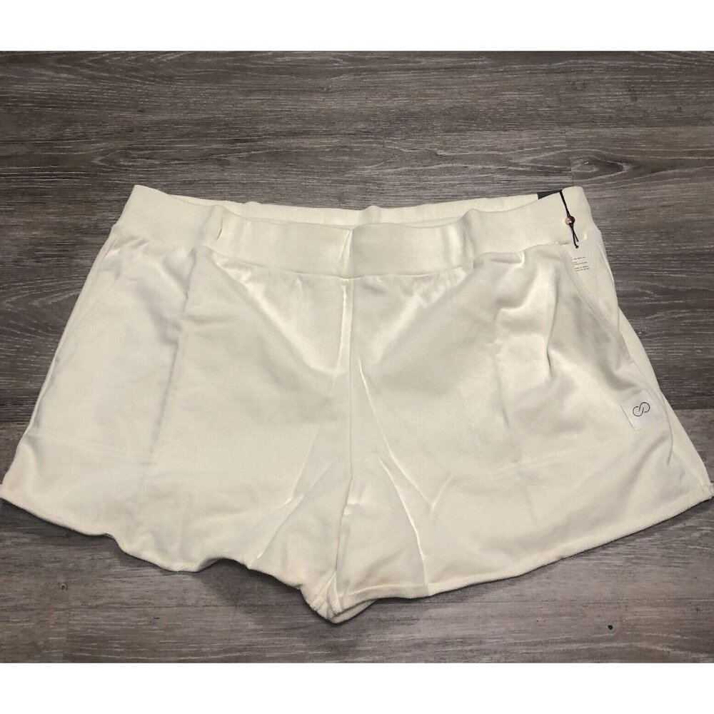 NWT Calia Women’s Journey Collection Mid Rise Shorts 3.5 Inseam Cream Size 2X